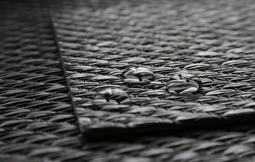 features of woven vinyl flooring